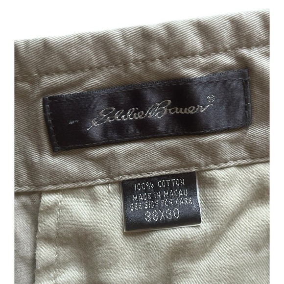 Eddie Bauer Men's Size 38x30 Khaki Beige Chino Pant  Lightweight 100% Cotton - Picture 3 of 9